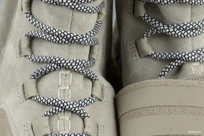 Kanye West Boost adidas x 750 Grey Yeezy B35309 0629